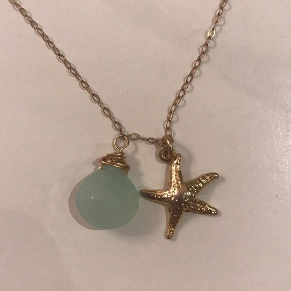 Handmade 14k gold filled starfish necklace - Picture 3 of 3